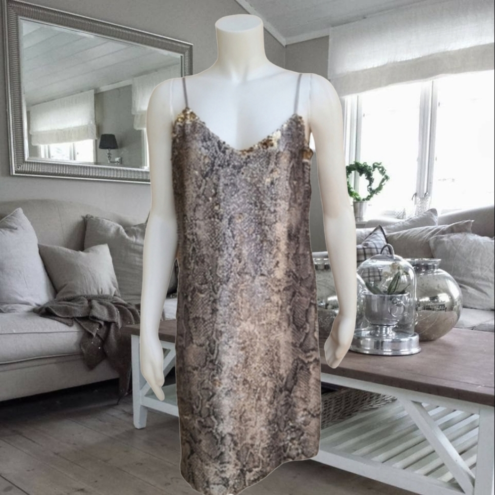 CUPCAKES & CASHMERE Candice Snakeskin Mini Dress S Two Way Sequin Cami Slip Y2K - Picture 2 of 15